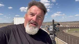 Doug Eads's Instagram, Twitter & Facebook