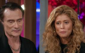 Rose Brant brilha em dose dupla na Record