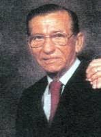 Amanda Clenney's Instagram, Twitter & Facebook