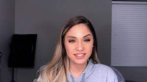 Also, she did not have any kids with her former husband. Ab Quintanilla Ex Wife Where Is Rikkie Leigh Robertson Now Update
