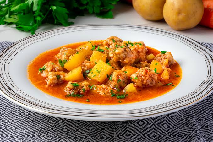 Meatballs in Broth