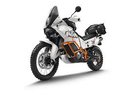 The 990 has electronic fuel injection, a regulated catalytic converter and an abs system, has the lc8 engine. Best Used Adventure Bikes Guide Ktm 950 990 Adventure Adv Pulse