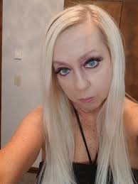 Ronda Combs's Instagram, Twitter & Facebook