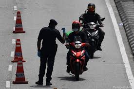 The roadblocks will be mounted in the same way as before (during the mco in early march). Selangor Police To Tighten Control At Roadblocks Ramadan Bazaars The Edge Markets