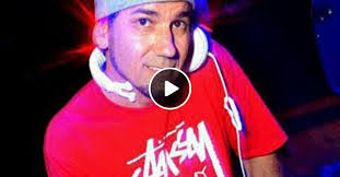 Jason Blakemore's Instagram, Twitter & Facebook