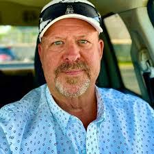 Dorothy Wolverton's Instagram, Twitter & Facebook