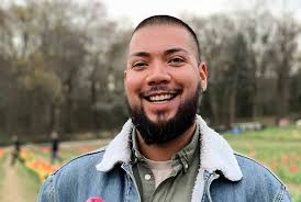 A Funeral Fit for a Queen