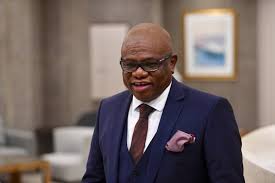 Deaddeath learnt on july, 09, 2021, that the mayor of the city of johannesburg, geoff makhubo has died.geoff makhubo gave up the ghost leaving family and friends heartbroken.it's indeed a sad death, an unfortunate end to the life of a soul. Covid 19 Joburg Mayor Geoff Makhubo Tests Negative News24