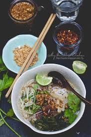 Feb 02, 2014 · assalamualaikum kak azie, ari ni wan nak buat bihun sup, google n jumpa blog kak azie, tgk resepi ni lain dari yg lain, nak cuba la buat ni, izikan wan copy resepi ye, tq balas padam balasan Resepi Mee Sup Tulang Kelantan