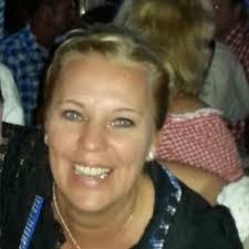 Annette Konrad's Instagram, Twitter & Facebook