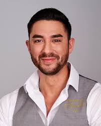 Eric Villa's Instagram, Twitter & Facebook