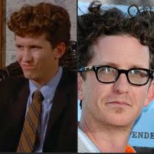 Cut ✂️ off your split and dead ends for growth..... I'm definitely not  talking about your hair 😔 Don't let that go over your head  🗣️🗣️🗣️💯🤞🏾🎯🙊