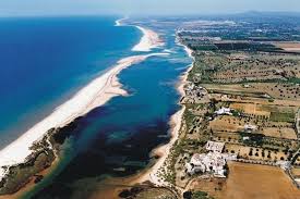 Ilha de tavira) lies south of the town of tavira, portugal, just a few hundred metres off the coast. Cote Algarve Sud Portugal Vila Nova De Cacela Location Saisonniere D Un Appartement De 3 Pieces Pour 4 Personnes A 1 500 M De La Plage Entre Tavira Et Vila Real De Santo Antonio Cliquez Sur Le