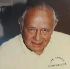 Hulswit inducted into wrestling hall of fame