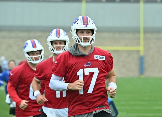 Josh Allen sees something 'special' in Bills' new-look 2026 roster - Yahoo  Sports