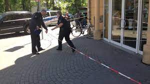 Für 'deutsche bank ag' in anklam und umgebung sind uns 9 ausbildungsstellen bekannt. Sind Es Die Gleichen Rauber Wieder Uberfalle Auf Banken In Anklam Und Greifswald Nordkurier De