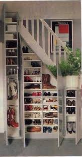 Le dessus des armoires ou des bancs à chaussures peut se combler. Rangement Chaussures A Prix Mini Ou A Faire Soi Meme