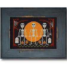 Mason jar cross stitch pattern measures 3 1/2 by 7 using 22 count aida cloth. Modern Cross Stitch Kits Patterns Tagged Halloween Stitched Modern