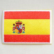 スペイン の 国旗 (la rojigualda (赤と ホザキモクセイソウ の黄色))は、「血と金の旗」と呼ばれ、 赤 、 黄 、赤に並んだ横三色の中央・旗竿寄りに 国章 が配してある旗。 ãƒ¯ãƒƒãƒšãƒ³ ã‚¹ãƒšã‚¤ãƒ³å›½æ—— ãƒ¯ãƒƒãƒšãƒ³ ã‚¢ãƒƒãƒ—ãƒªã‚± ã‚¹ãƒ†ãƒƒã‚«ãƒ¼ ãƒãƒƒã‚¸é€šè²© ãƒ¯ãƒƒãƒšãƒ³ã‚¹ãƒˆã‚¢æœ¬åº—