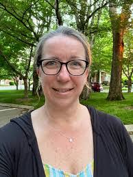 Kathy Caudill's Instagram, Twitter & Facebook