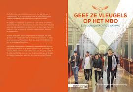 Profiel Deltion Presenteert Boek Met Praktische Tips Voor Begeleiding Jongens