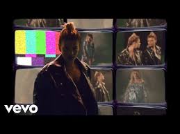 Emma marrone finisce ventunesima, raccogliendo solo 33 punti e il peggior piazzamento di sempre per la nostra nazione a. Emma Marrone Announces Break From Making Music Escxtra Com