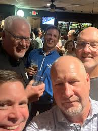 Jeff Beckman (@thecalifornialender) • Instagram photos and videos