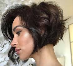 Il bob mosso è il taglio che conquista tutte! Capelli Bob E Long Bob I 5 Nuovi Tagli Lisci E Mossi Foto Donne Sul Web