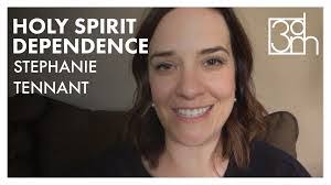 Stephanie Tennant's Instagram, Twitter & Facebook