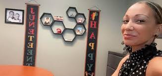 Larry Cicero's Instagram, Twitter & Facebook