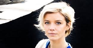 Lynn Van Royen uit 'Arcadia': 'Als de ander wegvalt, wie ben je dan nog in  je eentje? Op mezelf zijn, ik kende dat niet'