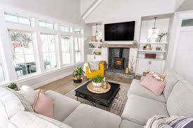 Modern Farmhouse Living Room Ideas To Transform Your Space Ltd Commodities