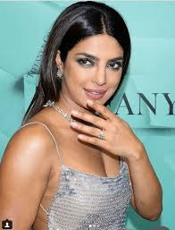 Priyanka Chopra Engagement Ring Priyanka Chopra Hot Chopra Priyanka Chopra