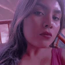 No hagan ruido! 🤫 Estoy viendo 'Un lugar en silencio: Día uno' 🐈