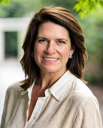 Cindy Huffaker's Instagram, Twitter & Facebook