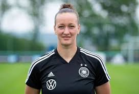 Welcher spieler trägt die trikotnummer 7? Frauen Wm 2019 Kader Von Deutschland Mit Infos Zu Dfb Spielerinnen