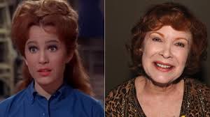 Remember Linda Kaye Henning, who played the youngest Bradley sister, Betty  Jo,