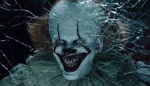 The it chapter two actor demonstrated how to do pennywise's smile and practically dragged colbert down a storm drain in the process. Pennywise Smile Sparks It Chapter Two Inspired Viral Challenge