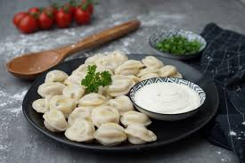 Sosse Fur Pelmeni 5 Ideen Fur Die Perfekte Beilage Zu Russischen Pelmeni Pelmeni Rezept Rezepte Lebensmittel Essen
