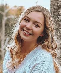 Evelyn Wilke's Instagram, Twitter & Facebook