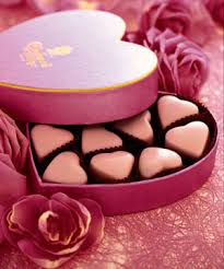 uansa Hari Kasih Sayang indentik dengan Coklat rasa yang manis dan tentunya bentuknya yang Cara Membuat Aneka Kreasi Coklat Praline Bernuansa Valentine