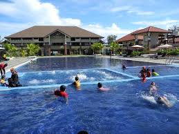 Swimming Pool Picture Of Tok Aman Bali Beach Resort Pasir Puteh Tripadvisor
