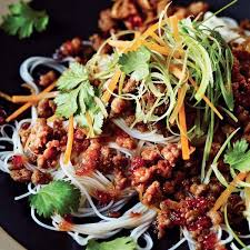Sweet Chilli Pork With Rice Noodles Recipe With Images Pork Dishes Pork Recipes Pork Mince Recipes