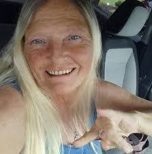 Sharon Staab's Instagram, Twitter & Facebook