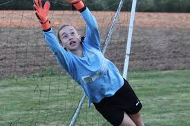 Rennes à la traîne dans le. Ploermel Football Club Lou Marchal Integre Le Pole Espoirs Feminin A Seulement 13 Ans Le Ploermelais