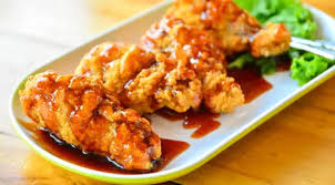 Uleni ayam dengan tepung basah dan kering secara bergantian dan goreng dalam wajan panas dan api yang kecil. Resep Ayam Krispi Saus Teriyaki Lifestyle Fimela Com