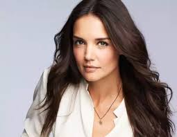 El 2012, un año de muchos cambios para Katie Holmes