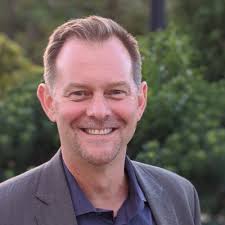 A little over 10 years ago my family lived in Punta Del Este Uruguay.  Although Spanish is the primary language in Uruguay, there is a large  contingent of expats from Europe and