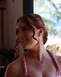 Final Touch Hair & Make-up Artistry 的个人主页