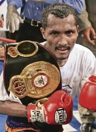 Chemito seguirá en 118 libras